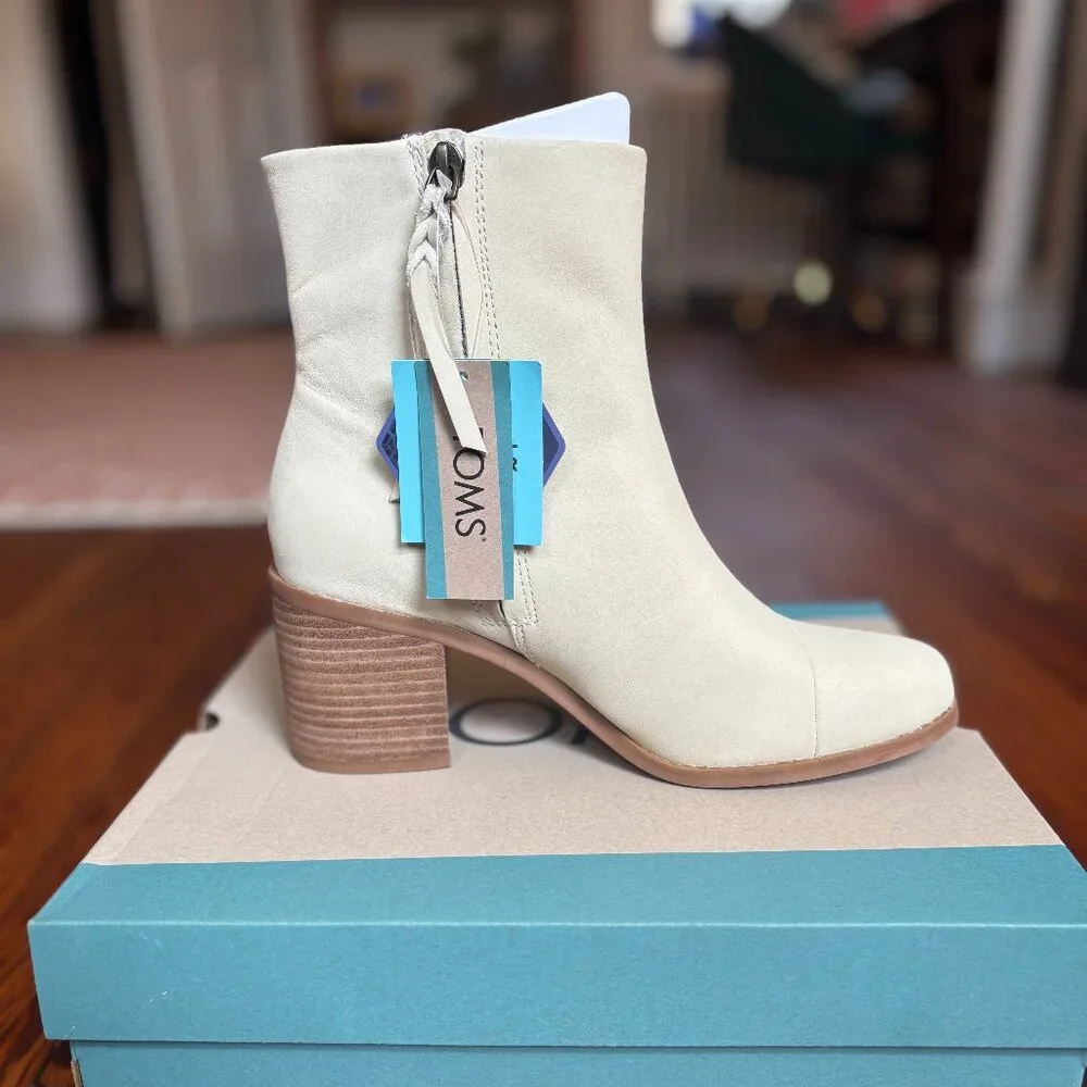 NIB Toms Evelyn Heeled Boot in Light Sand Leather, Size 8.5 - Picture 5 of 8